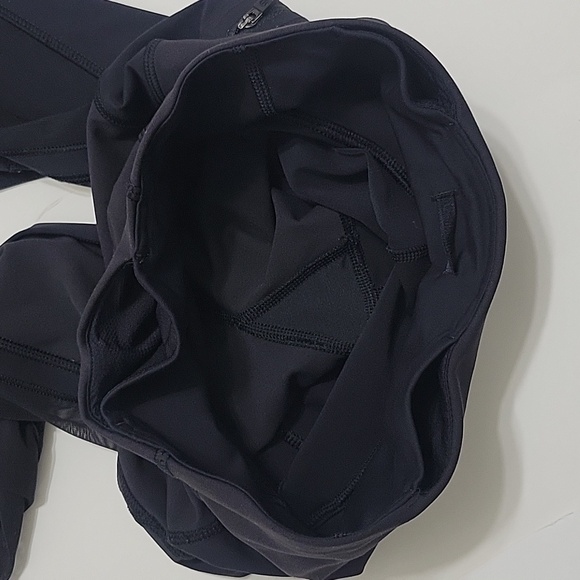 Lululemon Cropped Leggings - Picture 14 of 14